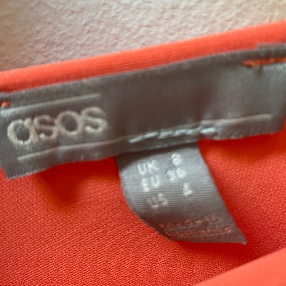 Asos Coral Color Pleated Midi Dress In Like New Condition - Picture 5 of 7
